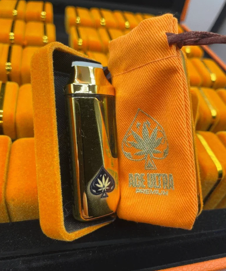 Ace Ultra Premium Pineapple Twist